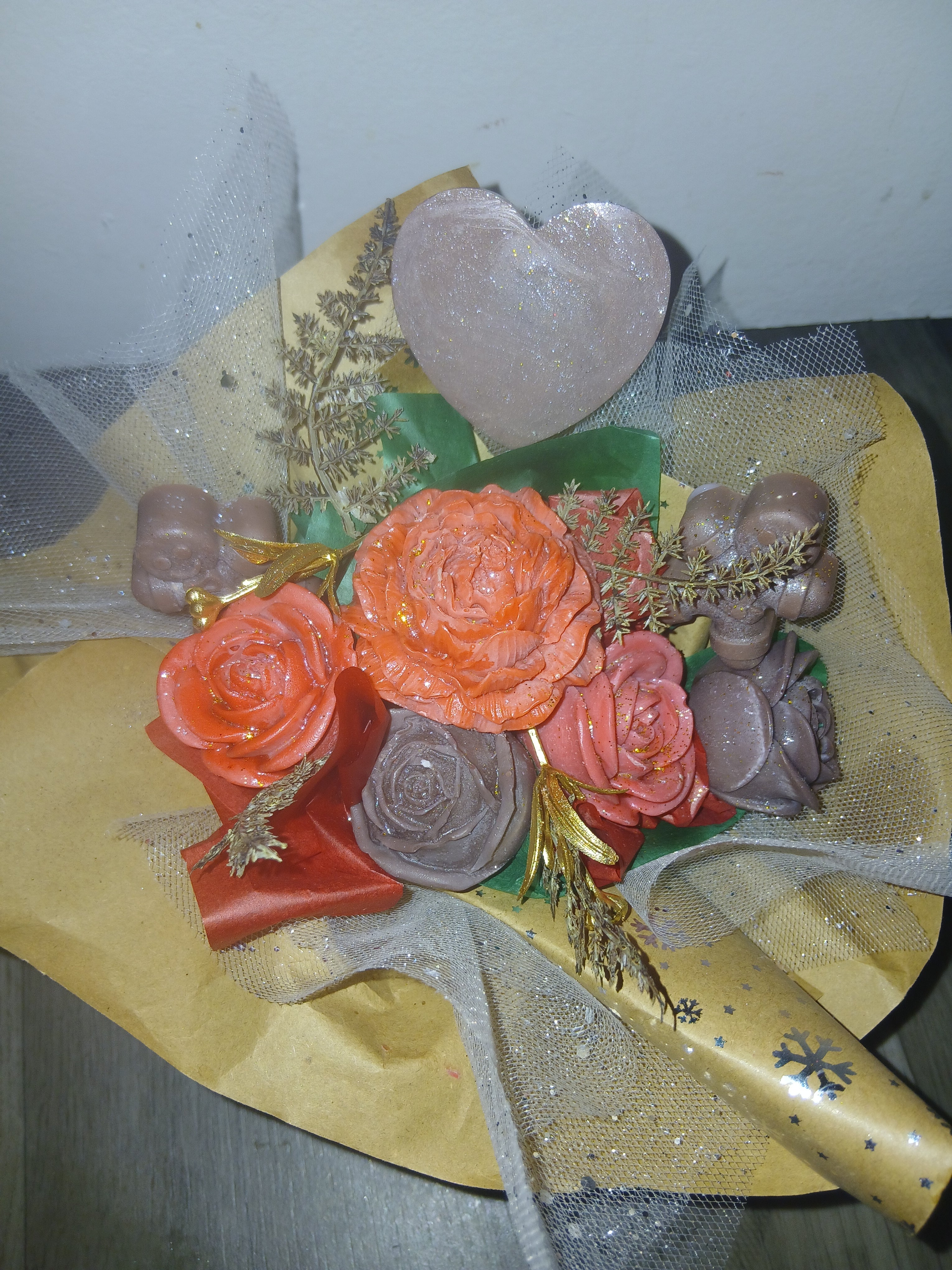 Bouquet de Noël  Création Artisanale et Féérique fondants /5 Fleurs 3 Noël